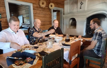 Socialdinner at Kaustinen Pelimannitalo