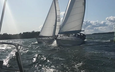 Sailing in Helsinki  - Each boat has 10 seats. For bigger groups, more boats can be booked. 