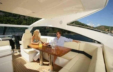 Moottoriveily Helsinki - Synttärit tai polttarit merellä