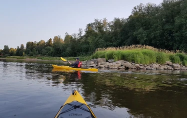 Kajakkiretki Kokemäenjoella - Kajakkiretki Arantilankosken alapuolelta Ruskilankosken laavulle ja takaisin.