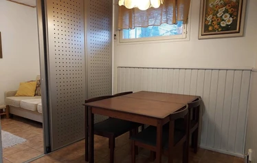 Tallitalo - Apartment Garage House - Kahden-kolmen makuuhuoneen tilava huoneisto