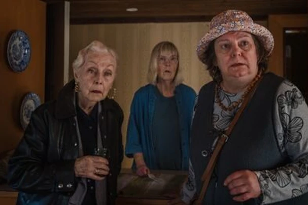  PäiväKaffiLeffa-Teräsleidit-kuin viimeistä päivää