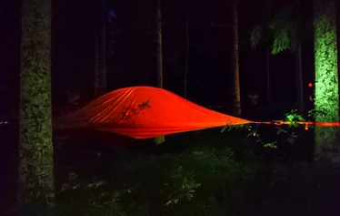 Saunan vieressä tentsile
