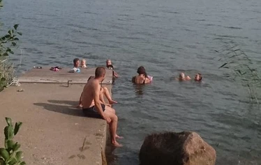 Saunan vieressä tentsile