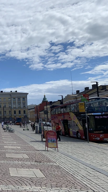 Helsinki Oppaat ry - vastuulliset kierrokset