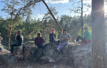 Luontolataus | Nuuksio | FoRestful - Kaunis metsämaisema