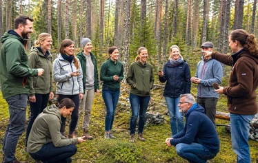 Metsärastit | Teambuilding | Tiimiohjelma | FoRestful |  - Metsärastit - Forest Team adventure