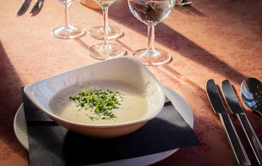 Keittiömestarin lähiruokamenu "Talven sydän" ravintola Golden Dome, Iisalmi - Keittiömestarin lähiruokamenu "Talven sydän" ravintola Golden Dome, Iisalmi