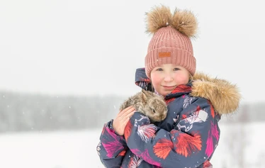 Eläinten esittely- ja hoitohetki Hanhenlennossa - Enemmän kuin pelkkä vierailu – eläinten lähelle turvallisesti ja rauhassa.
