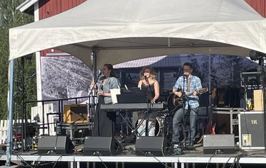  Osallistu Suomen Paras Kantribiisi 2026 -sävellyskilpailuun! - Osallistu Suomen Paras Kantribiisi 2026 -sävellyskilpailuun!