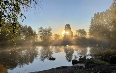 Vaalimaanjoki laskee Tyllinjärveen, jatkaen Taipaleenjärveen, Välijärveen ja Savanjärveen - Kanoottivaellus Vaalimaanjoella