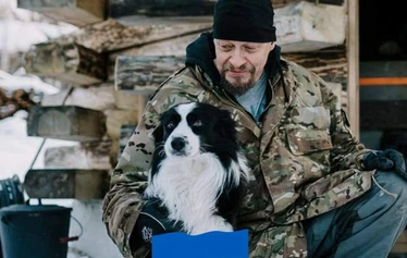 Hugon kauppa - Kuvan menopelistä on jäljellä vain puinen rekisterikilpi, josta on tarkoitus saada myös kuva tänne.