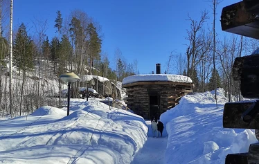 Sauna seinään kiinnitettävä plakaatti