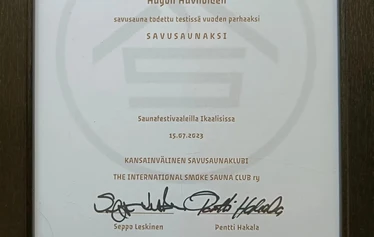 Sauna seinään kiinnitettävä plakaatti