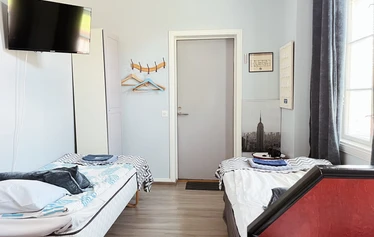 Hostellihuone 101 - New York-huone 1-3 hlöä