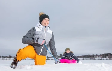 2HH Standard - Valoisa perhehuone lomatalo Haavissa. Oma kylppäri, tv ja wifi.Huoneesta järvinäköala.