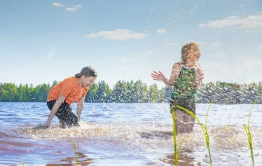 Merta-mökki viidelle - Merta-mökki on käytettävissä touko-syyskuussa kelien mukaan.