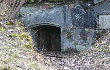 Vallisaari old gunpowder shelters
