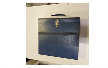 Linguaphone record case
