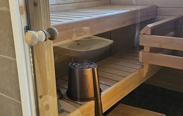 Kieringin Lomakylän 4 hengen huoneisto nro 3, makuuhuone.