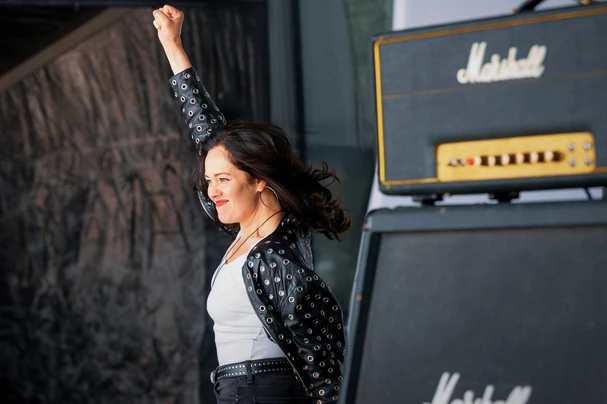 Kaunis Rietas Onnellinen