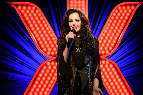 Kaunis rietas onnellinen