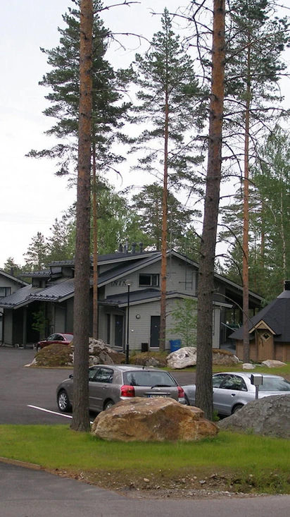 KULLASMARINAN LOMAHUVILAT
