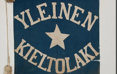 Kieltolain päättyminen toi ostajat paikalle. Kuva: Satakunnan Museo