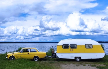 Ranta paikat mistä aukee huima auringonlasku näkymä