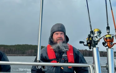 Kalastusretki Puumalassa ja onnellinen saamamies - Kalastusretki Puumalassa ja onnellinen saamamies