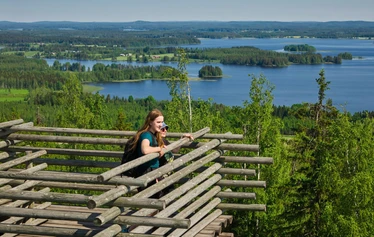 Lapinlahti, Väisälänmäen kansallismaisema - Näkymä Onkivedelle Väisälälänmäen tornista