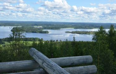 Lapinlahti, Väisälänmäen kansallismaisema - Näkymä Onkivedelle Väisälälänmäen tornista