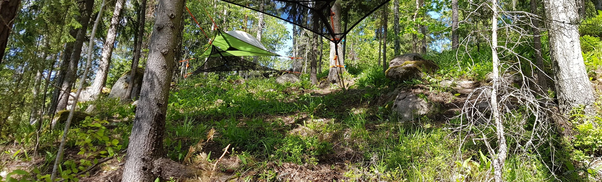Tentsile majoitusta Nuuksio Espoo