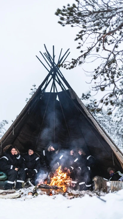 Living with reindeer tours