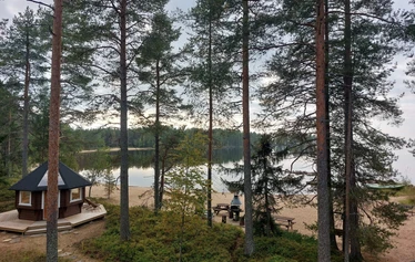 Niittyniemen hiekkarantaa