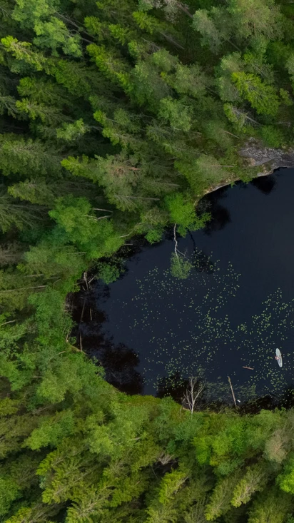 Vuokravälineet Nuuksion kansallispuistossa