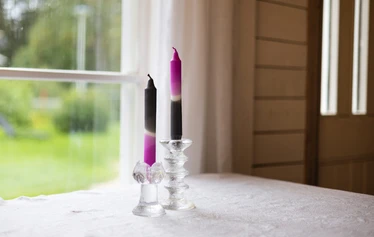 Dip Dye-kynttilä pinkki-oranssi