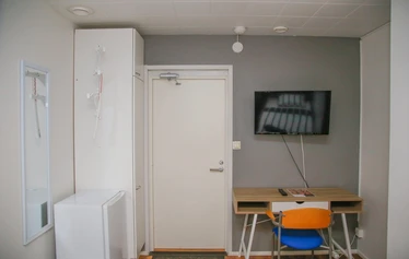 A two-person room