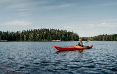 Kayaking tour in Teijo National Park - Lake Matildanjärvi is a beautiful are for kayaking. Sheltered location fits also beginners. 