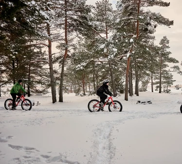 Etsitkö lahjaa läheisellesi? - Natura Vivan lahjakortti on täydellinen joululahjaidea. Osta läheisellesi elämys pukinkonttiin!