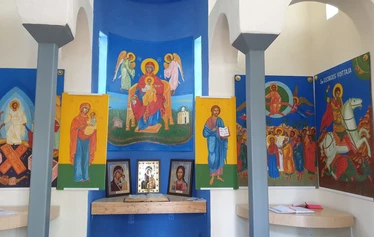 Yksi Ilkonsaaren kappeleista - Ilkonsaaren punainen kappeli on nimeltään Ivironin kappeli. Sen esikuva on Ivironin luostarin Portaitissa-ikonin kirkko ja kappelissa on kopio ortodoksien suuresti arvostamasta Portaitissa-ikonista. Helsingin metropoliitta Ambrosius vihki kappelin käyttöön 28.8.2017. 