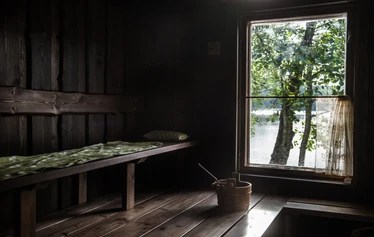 Private sauna by the lake