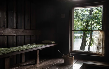 Private sauna by the lake