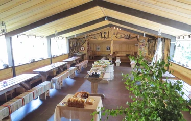 Paviljongin esiintymislava