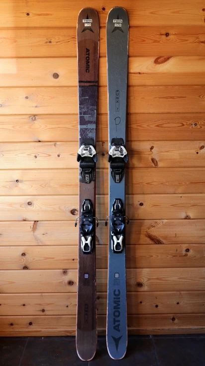 170 cm Atomic PUNX 7 grey-wood twintip (discount price) #1368