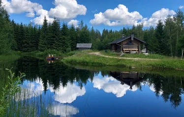 Savusauna tulosuunnasta kuvattuna