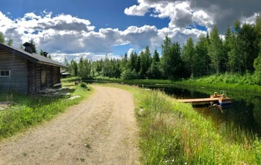 Savusauna tulosuunnasta kuvattuna