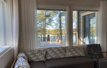 Puikkari - Raijan Aitan ympärivuotisessa vuokrauksessa oleva rantahuvila Puikkari Mikkelissä.