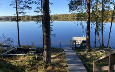 Puikkari - Raijan Aitan ympärivuotisessa vuokrauksessa oleva rantahuvila Puikkari Mikkelissä.