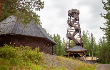 Juhlasali - Avara työtila 30 hengelle